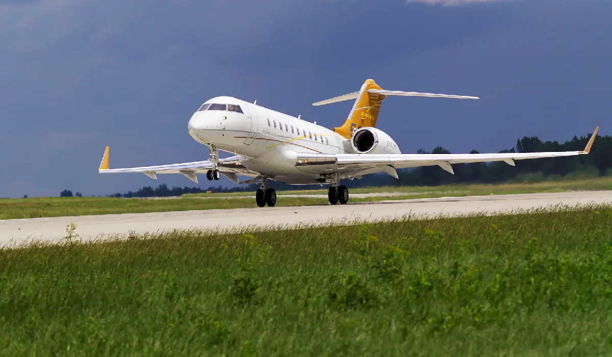 Bombardier - Global 5000 - Private Jet Rentals - Preowned Private Jets - Exclusive Concierge Club.webp